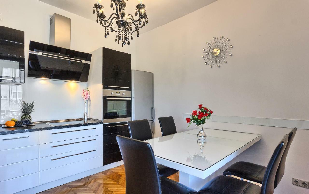 Prestige Lux Apartments Сплит Экстерьер фото